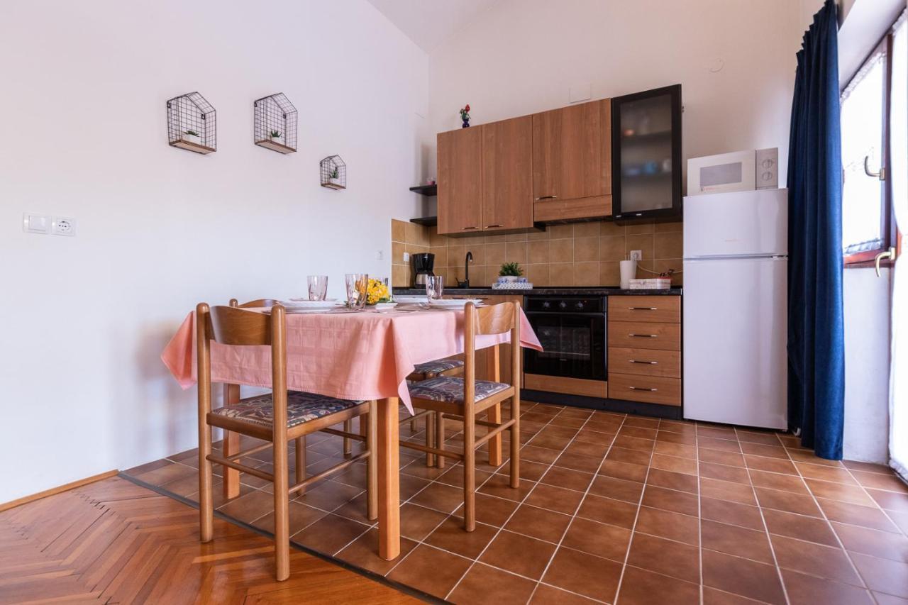 Apartment Blaskovic Novigrad  Exterior foto